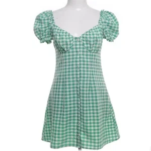 Grön och vit rutig klänning H&M
