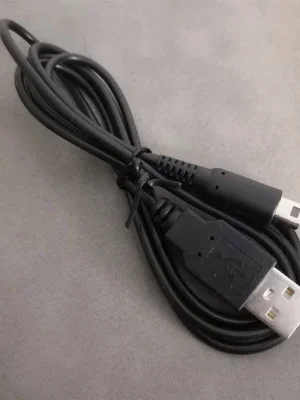 3DS/ 3DS XL/ DSi/ DSi XL USB laddkabel