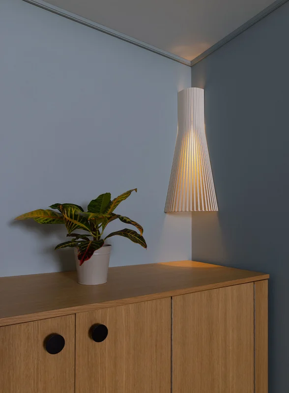 Secto Design Secto hjørne 4236 vegglampe - hvit