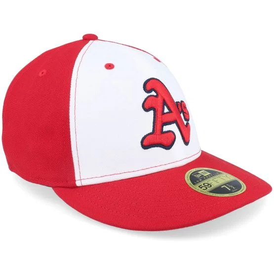 New Era - Oakland Athletics Whiteboard Low Profile 59FIFTY Scarlet/White Fitted Fitted Red Cap - MLB @ Hatstore