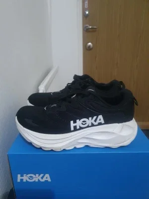 Hoka Gaviota 4 svarta sneakers