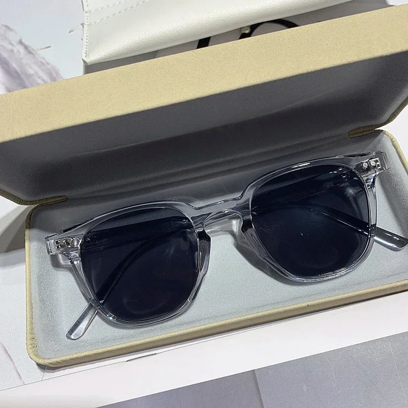 AliExpress - Nieuwe Vintage Vierkante Zonnebril Dames Heren Luxe Merk Kleine Ronde Zonnebril Vrouwelijke Kleine Brillen Zonnebril voor Man Vrouw