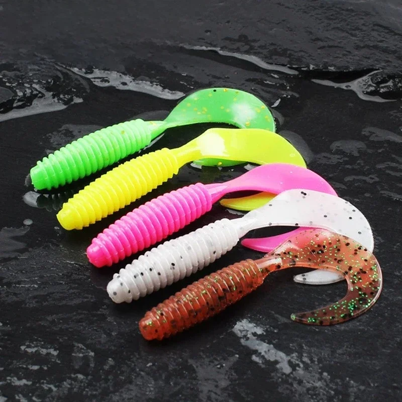 AliExpress - FTK-Leurre de pêche en silicone souple, 10 pièces, 1.2g 2g 3g jigging, ShriAJFishy, odeur Wobblers, queue en spirale, nageurs artificiels