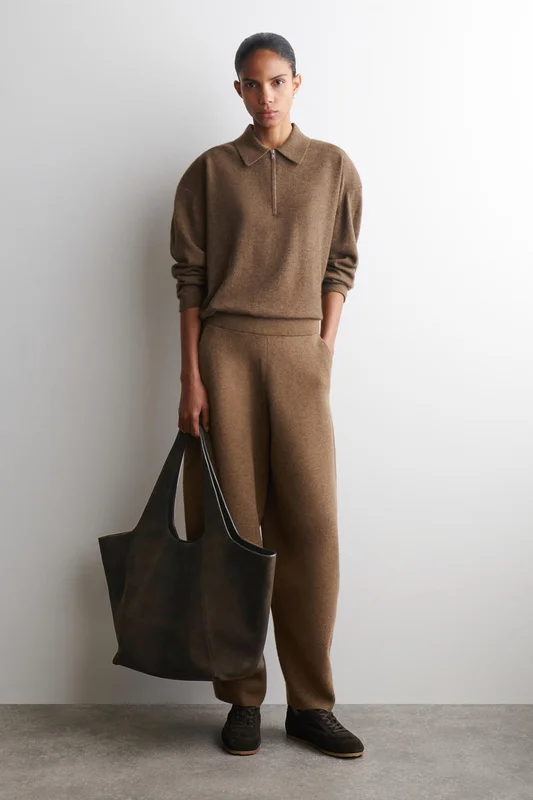 COS Women's Borsa Tote Strutturata In Pelle Scamosciata in Marrone