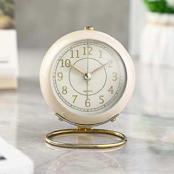 Bordklokker Batteridrevet, Stille Vekkerklokke for Soverom, Retro Nattbord Analog Vintage Estetisk Klokke -ZHENV Beige
