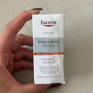 Eucerin Hyaluron-Filler Vitamin C Booster