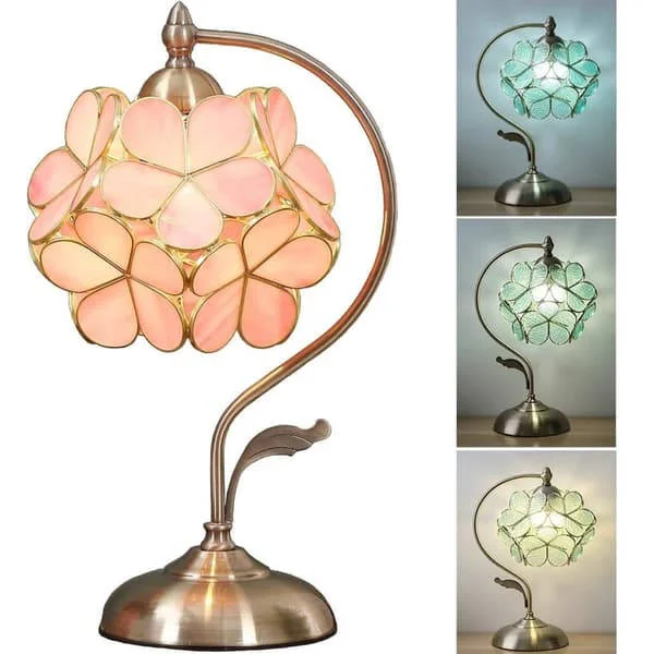 Tiffany-style Table Lamp with Glass Flowers and Brass Base – Elegant Desk Lamp