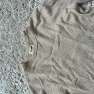 Beige softgoat tröja