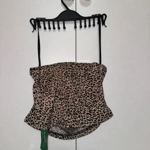 shein leopard top
