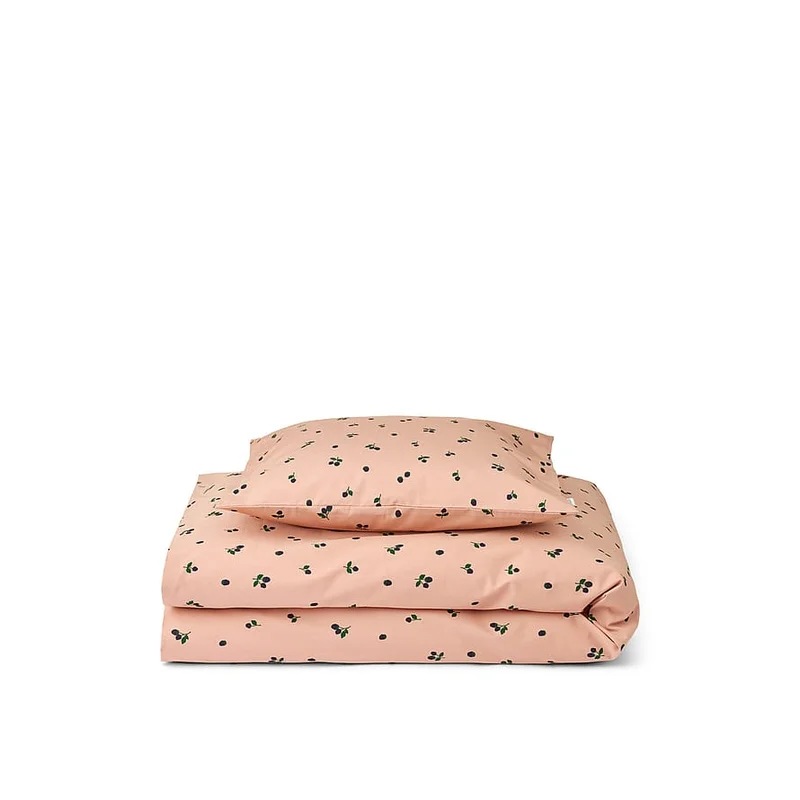 LIEWOOD Carmen Baby Sengetøj Berry / Pale Tuscany, Børn & Forældre, Sengetøj, Dyner & Puder, Sengetøj