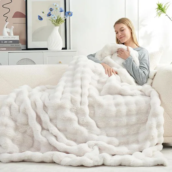 Fuskepelspledd til sofa, fluffy myk plysj tykt boblepledd til sofa soverom stue, 162 x 203 cm kremhvit