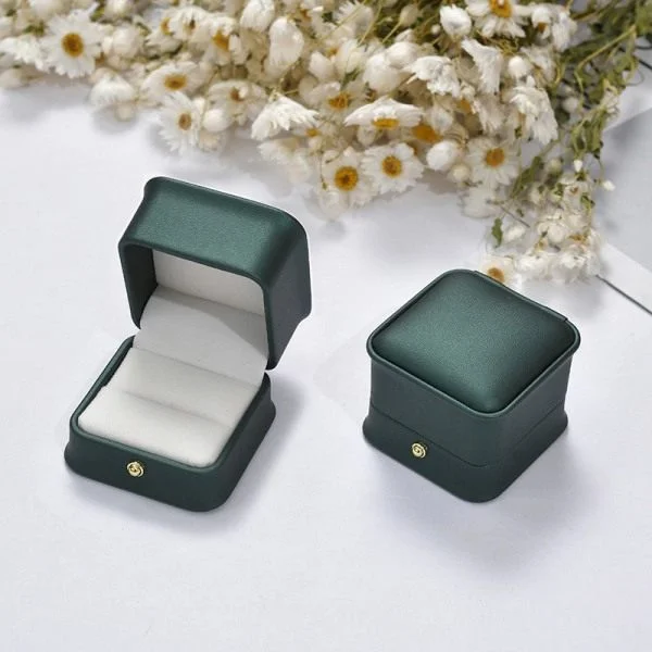 High-quality square PU earring ring box jewelry dark green Dark green