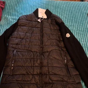 Moncler cardigan svart