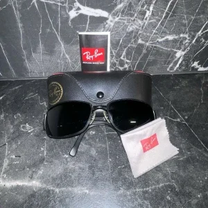 Ray-ban solglasögon