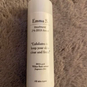 Emma S. 2% BHA toner