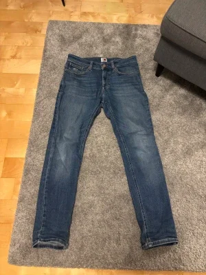 Tommy Jeans blå skinny jeans 30/30