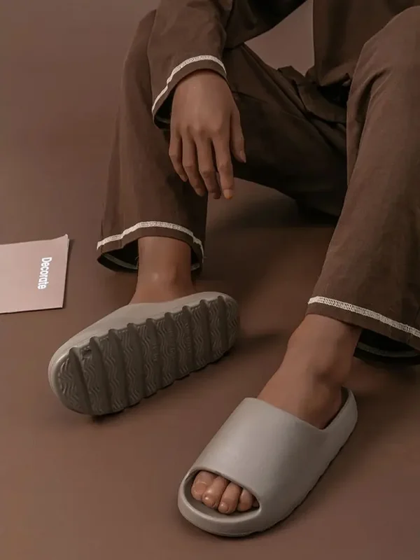 AliExpress - EVA antislip herenslippers Thuis dikke bodempantoffels Comfortabele lichtgewicht binnen-buitenhuisslippers