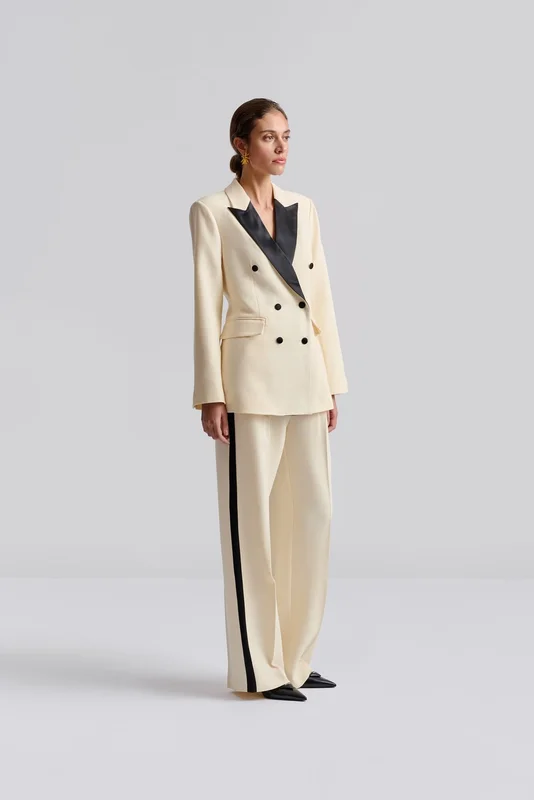 Malina - Malina tuxedo blazer - M - Vanilla