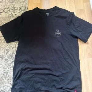 Levis t shirt