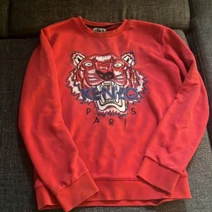 Röd Kenzo tröja