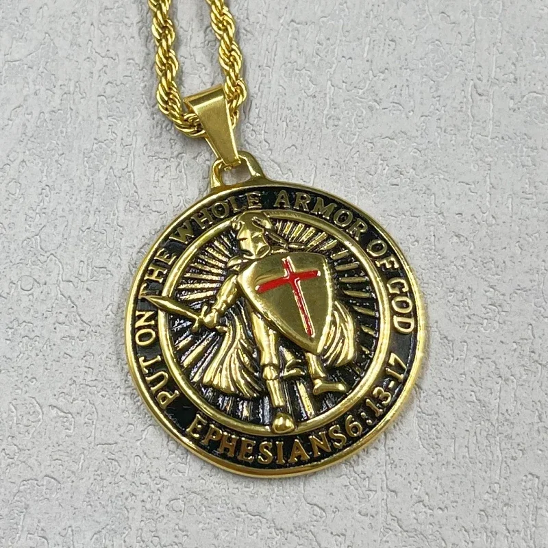AliExpress - Collier pendentif croix en acier inoxydable pour homme, couleur or, armure rouge, bouclier chevalier templier, croisé, bijoux punk