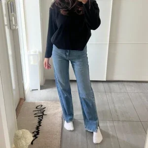 Slit jeans -Gina Tricot