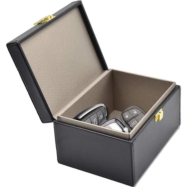 Key Fob Protector Faraday Box, Large Capacity Anti-Theft Car Key RFID Box, Signal Blocking With Premium Leather, Shielding Fiber Offers Versatility 