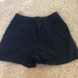 Svarta bomullsshorts från Uniqlo