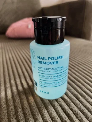 Nagellacksborttagning utan aceton Nailz