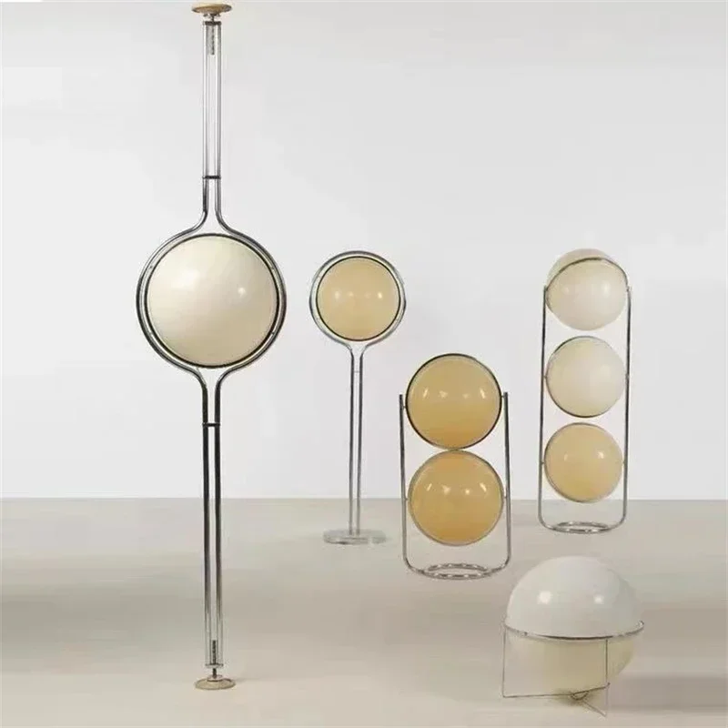AliExpress - 2026 Creative E27 lampe de bureau LED métal Chrome lumière salon chambre d'hôtel blanc acrylique boule lumières maison Art déco Art 