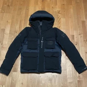Svart/mörkblå Sail Racing glacier jacket Gore-Tex