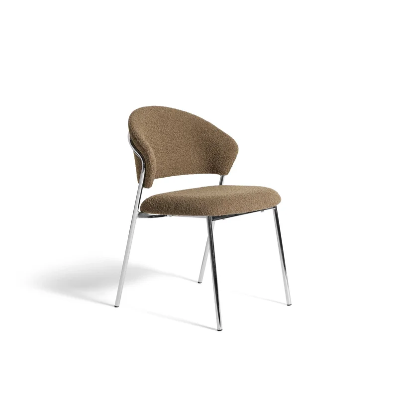 Curve Esszimmerstuhl in Amiya Braun, moderner Polsterstuhl mit ergonomischer Rückenlehne, hoher Sitzkomfort, elegantes Design, Größe 80cm.