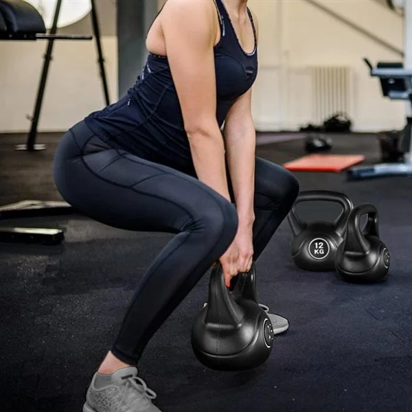 Kettlebell 12kg - Svart / Kettlebell muovipinnoitteella / koulutus kettlebellillä