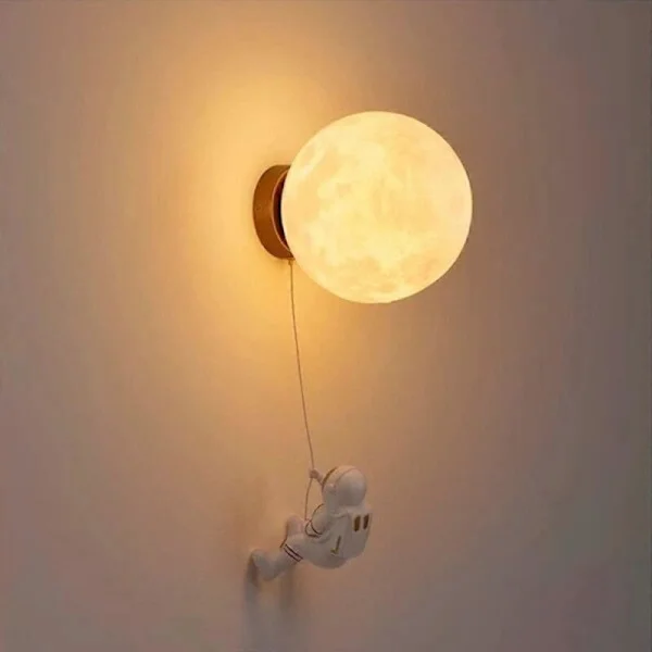 Innendørs vegglampe. Moderne vegglampe. 15 cm. Måne- og astronautdesign. LED-vegglampe. Vegglampe til barnerom.