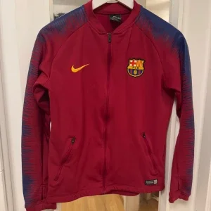 Röd barcelona tröja från Nike