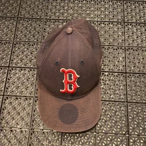Mörkblå Boston Red Sox keps New Era