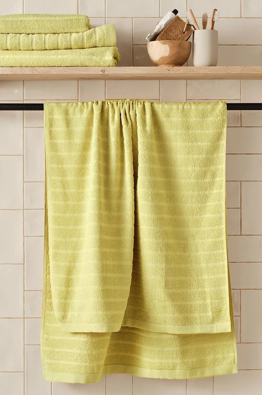 &Home - Badehåndklæde Day 70x140 cm - Gul - Badelagener - 70X140 - Fra Homeroom
