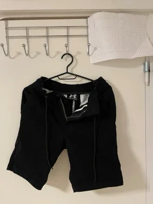 Svarta shorts Under Armour