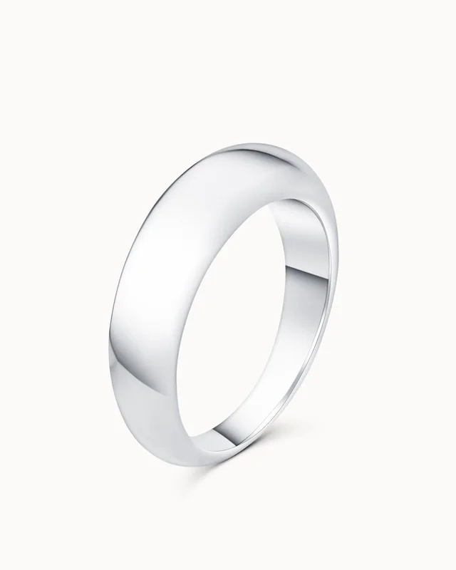 Glat ring Verbier 950 Platin - Domedesign - smykker fra VANBRUUN