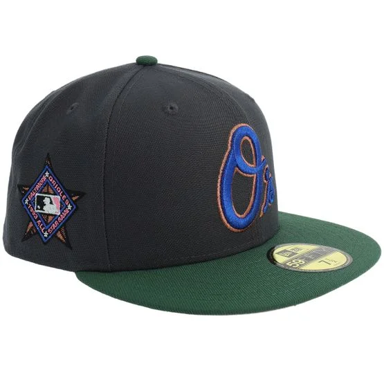 New Era - MLB Grau Fitted Cap - Hatstore Exclusive x Baltimore Orioles 59FIFTY All Star Game Grey/Olive Green Fitted @ Hatstore