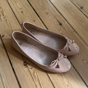 Rosa ballerinaskor