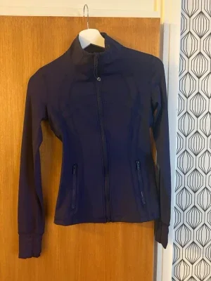 Blå Define Jacket från Lululemon