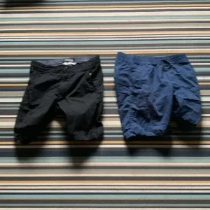 Svarta och blå shorts H&M & Lindex
