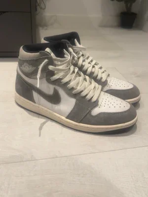 Nike Jordan 1 High Washed black