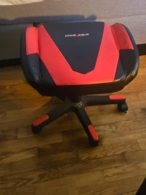 DXRacer. FOTPALL