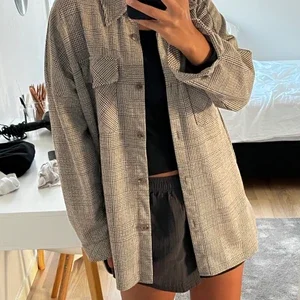 Stradivarius flanell skjorta