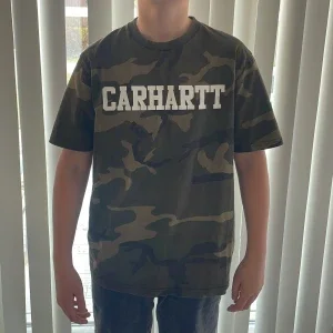 Camouflage t-shirt från Carhartt