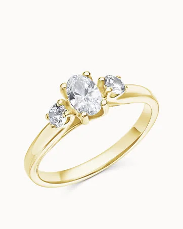 Three-stone Rings Emmy with Oval Natural Diamond - 18K Yellow Gold - Engagement Rings & Wedding Rings from Vanbruun