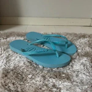 Turkosa flip-flops från Havaianas