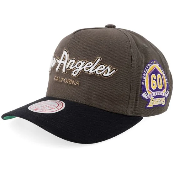 Mitchell & Ness - NBA Grey adjustable Czapka Z Daszkiem - Los Angeles Lakers Script 2.0 Pro Crown Charcoal/Black/Green A-frame Adjustable @ Hatstore